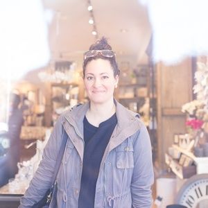 Meet your Posher, Nicole